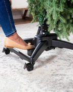 Árvore de Natal Verde Premium com Galhos Articulados, Suporte Metálico com Rodinhas e Micro LEDs Embutidos